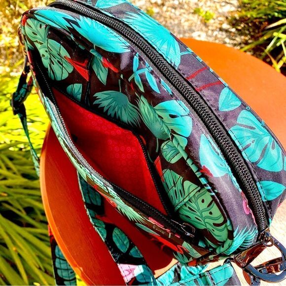 NEW LUG PINK & BLACK FLAMINGO CROSSBODY BAG - Picture 10 of 16